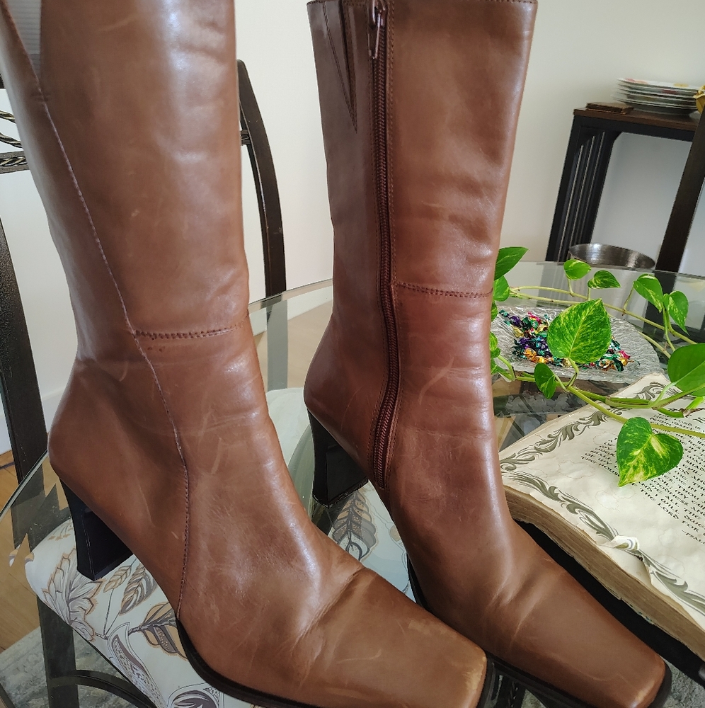 Bakers Brown Leather Boots